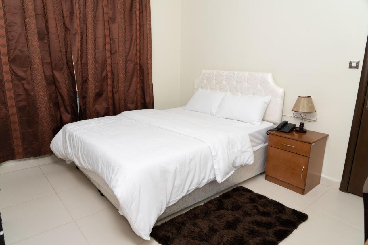Zodiac Hotel Apartments Fahaheel 科威特 外观 照片