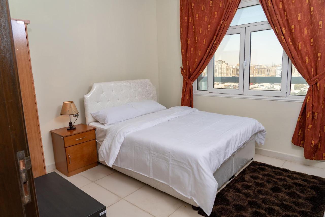 Zodiac Hotel Apartments Fahaheel 科威特 外观 照片